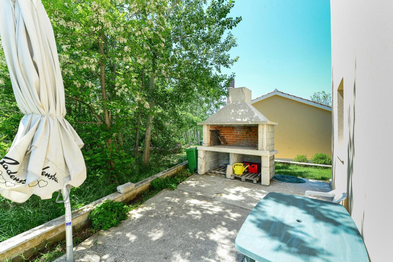 Apartments By The Sea Nin, Zadar - 13172 外观 照片