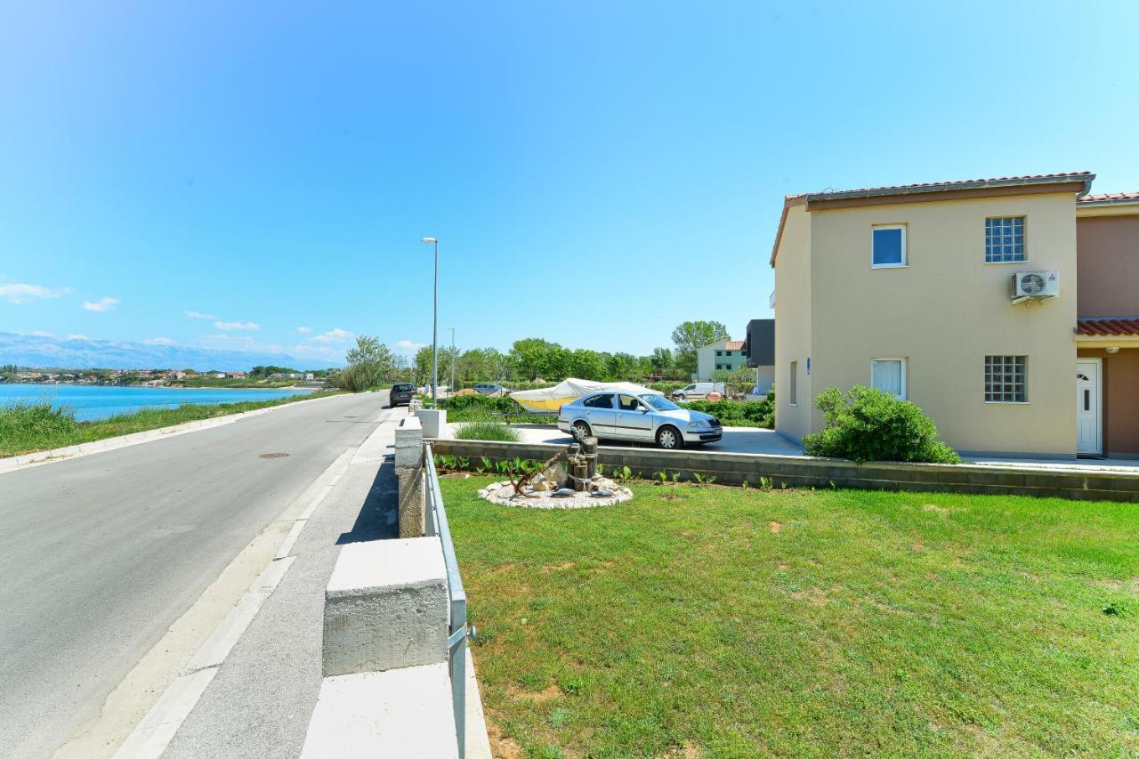 Apartments By The Sea Nin, Zadar - 13172 外观 照片