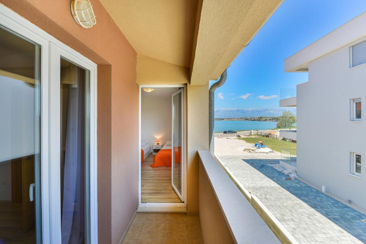 Apartments By The Sea Nin, Zadar - 13172 外观 照片