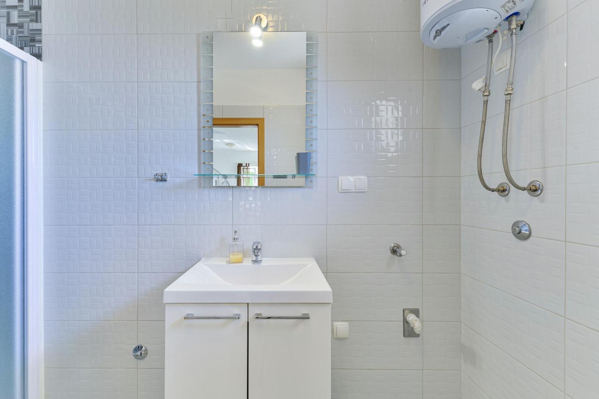 Apartments By The Sea Nin, Zadar - 13172 客房 照片