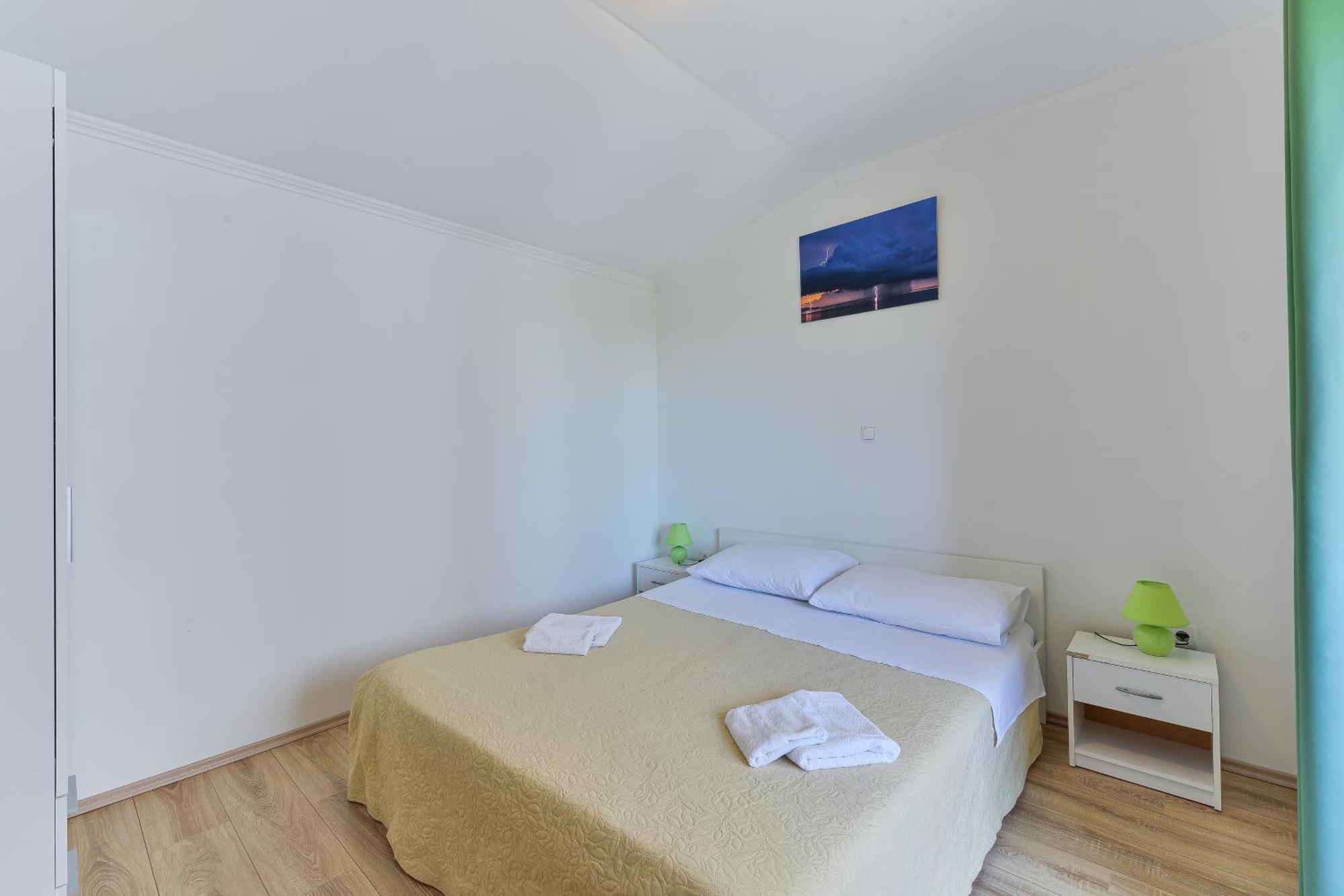 Apartments By The Sea Nin, Zadar - 13172 客房 照片